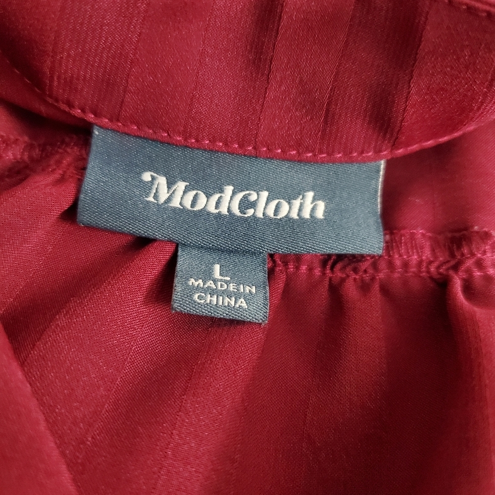 ModCloth Women's Button-Up Blouse - Picture 3 of 6